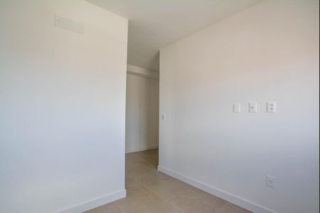 Apartamento à venda com 93m², 3 quartos e 2 vagasSuíte 2