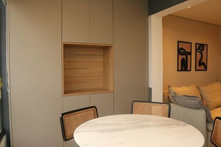 Apartamento à venda com 69m², 2 quartos e 1 vagaVaranda