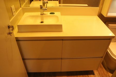 Apartamento à venda com 69m², 2 quartos e 1 vagaBanheiro da Suíte