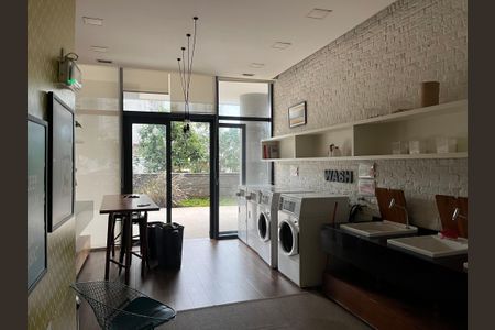 Apartamento à venda com 69m², 2 quartos e 1 vagaÁrea comum