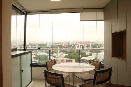 Apartamento à venda com 69m², 2 quartos e 1 vagaVaranda