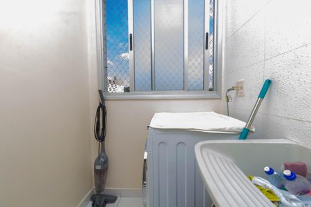 Apartamento à venda com 49m², 2 quartos e 1 vaga Apartamento à venda com 49m², 2 quartos e 1 vagaCozinha e Área de Serviço