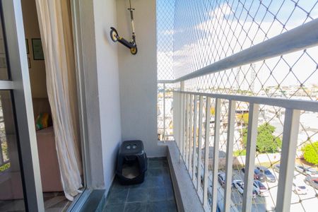 Apartamento à venda com 49m², 2 quartos e 1 vaga Apartamento à venda com 49m², 2 quartos e 1 vagaVaranda