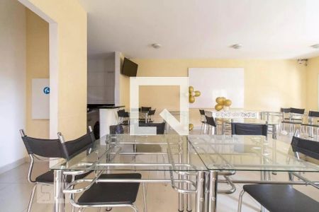 Apartamento à venda com 49m², 2 quartos e 1 vaga Apartamento à venda com 49m², 2 quartos e 1 vagaÁrea comum - Salão de festas