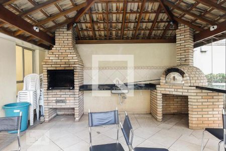 Apartamento à venda com 49m², 2 quartos e 1 vaga Apartamento à venda com 49m², 2 quartos e 1 vagaÁrea comum - Churrasqueira