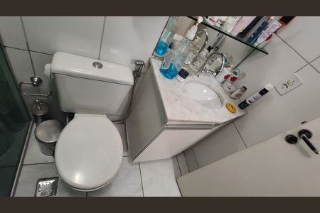 Apartamento à venda com 65m², 3 quartos e 2 vagasBanheiro da Suíte 2