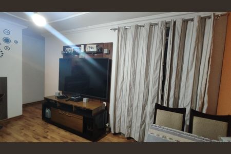 Apartamento à venda com 65m², 3 quartos e 2 vagasSala