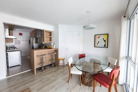 Apartamento à venda com 3 quartos, 93m² em Vila Olímpia, São Paulo