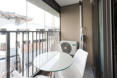 Studio à venda com 23m², 1 quarto e sem vagaVaranda