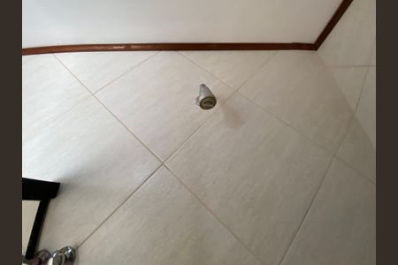 Casa à venda com 513m², 6 quartos e 3 vagasBanheiro Social