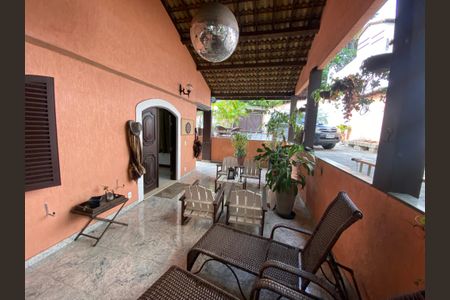 Casa à venda com 513m², 6 quartos e 3 vagasVaranda