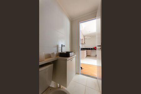 Apartamento à venda com 33m², 2 quartos e sem vagaBanheiro