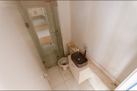 Apartamento à venda com 33m², 2 quartos e sem vagaBanheiro