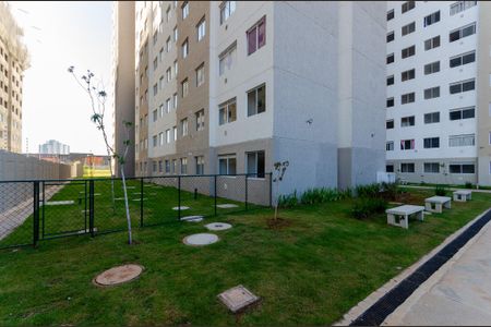 Apartamento à venda com 33m², 2 quartos e sem vagaÁrea comum