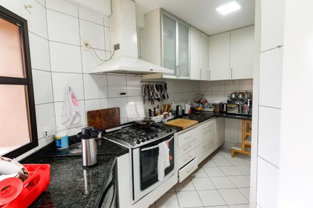 Apartamento para alugar com 150m², 3 quartos e 4 vagasCozinha - Armários