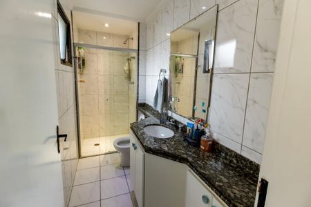 Apartamento para alugar com 150m², 3 quartos e 4 vagasBanheiro da Suíte 1