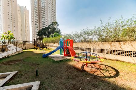 Apartamento para alugar com 150m², 3 quartos e 4 vagasÁrea comum - Playground