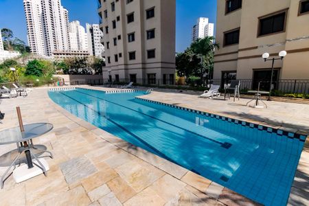 Apartamento para alugar com 150m², 3 quartos e 4 vagasÁrea comum - Piscina