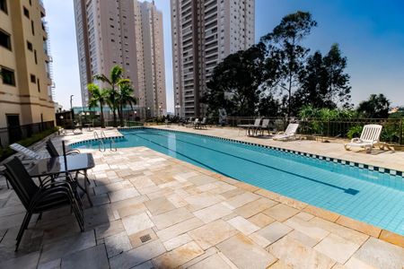 Apartamento para alugar com 150m², 3 quartos e 4 vagasÁrea comum - Piscina