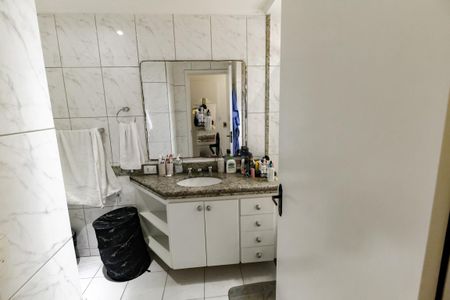 Apartamento para alugar com 150m², 3 quartos e 4 vagasBanheiro da Suíte 3