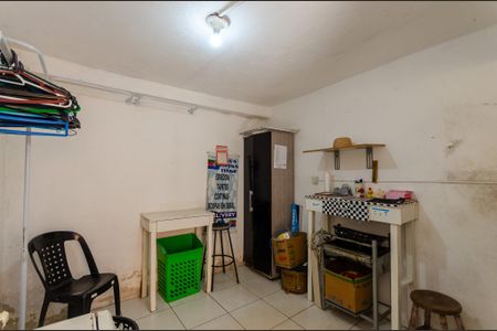 Casa à venda com 280m², 4 quartos e 2 vagas Casa à venda com 280m², 4 quartos e 2 vagasSuíte