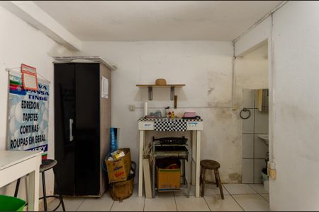 Casa à venda com 280m², 4 quartos e 2 vagas Casa à venda com 280m², 4 quartos e 2 vagasSuíte