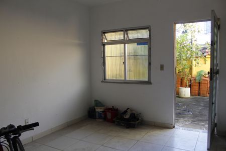 Sala de casa à venda com 1 quarto, 142m² em Jacarepaguá, Rio de Janeiro