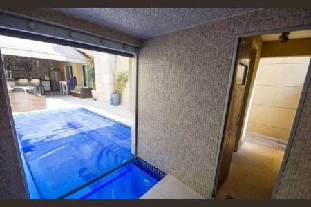 Casa de condomínio à venda com 500m², 4 quartos e 3 vagas Casa de condomínio à venda com 500m², 4 quartos e 3 vagasFoto 08