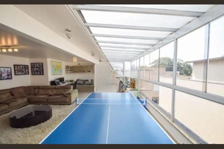 Casa de condomínio à venda com 500m², 4 quartos e 3 vagas Casa de condomínio à venda com 500m², 4 quartos e 3 vagasFoto 01