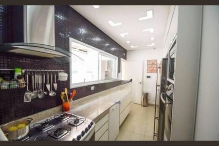 Casa de condomínio à venda com 500m², 4 quartos e 3 vagas Casa de condomínio à venda com 500m², 4 quartos e 3 vagasFoto 15