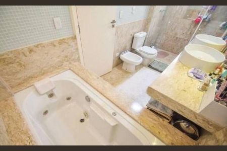 Casa de condomínio à venda com 500m², 4 quartos e 3 vagas Casa de condomínio à venda com 500m², 4 quartos e 3 vagasFoto 17