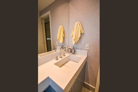 Apartamento para alugar com 117m², 2 quartos e 2 vagasBanheiro da Suíte 2