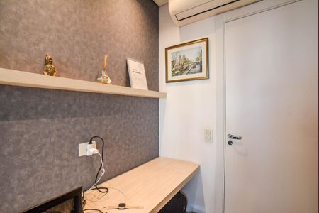 Apartamento para alugar com 117m², 2 quartos e 2 vagasEscritório