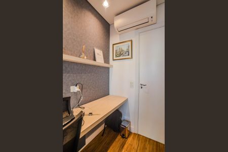 Apartamento para alugar com 117m², 2 quartos e 2 vagasEscritório