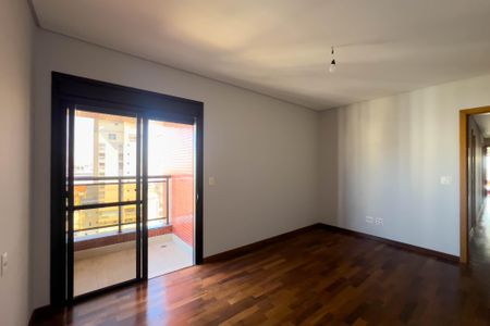 Apartamento à venda com 432m², 3 quartos e 5 vagasSuíte 1