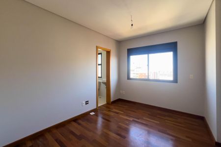 Apartamento à venda com 432m², 3 quartos e 5 vagasSuíte 2