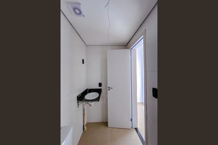 Apartamento à venda com 44m², 2 quartos e 1 vagaBanheiro Social