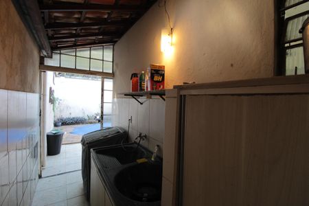 Casa à venda com 140m², 3 quartos e 2 vagasÁrea de Serviço