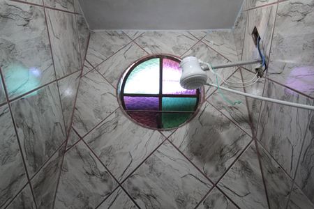 Casa à venda com 140m², 3 quartos e 2 vagasBanheiro da Suíte