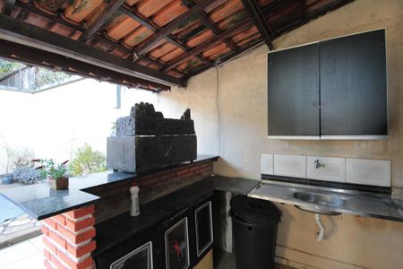 Casa à venda com 140m², 3 quartos e 2 vagasÁrea Gourmet