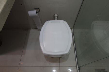 Casa à venda com 140m², 3 quartos e 2 vagasBanheiro Social