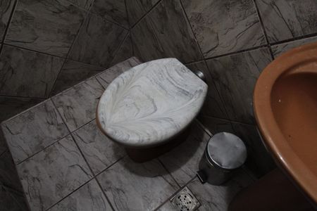 Casa à venda com 140m², 3 quartos e 2 vagasBanheiro da Suíte