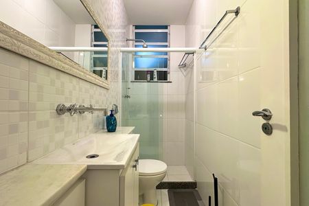 Apartamento para alugar com 90m², 2 quartos e 1 vaga Apartamento para alugar com 90m², 2 quartos e 1 vagaBanheiro Social