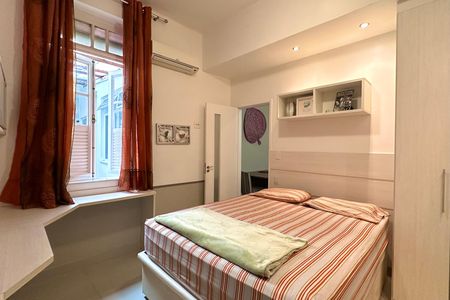 Apartamento para alugar com 90m², 2 quartos e 1 vaga Apartamento para alugar com 90m², 2 quartos e 1 vagaSuíte