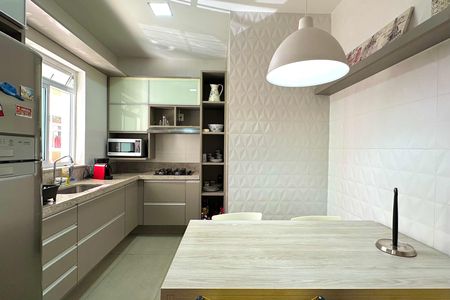 Apartamento para alugar com 90m², 2 quartos e 1 vaga Apartamento para alugar com 90m², 2 quartos e 1 vagaCozinha