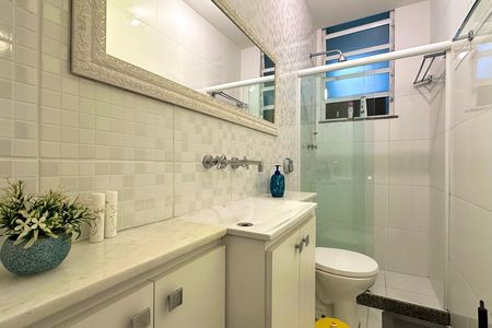 Apartamento para alugar com 90m², 2 quartos e 1 vaga Apartamento para alugar com 90m², 2 quartos e 1 vagaBanheiro Social