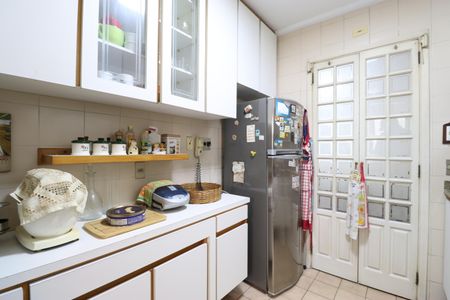 Apartamento à venda com 54m², 2 quartos e 1 vagaCozinha