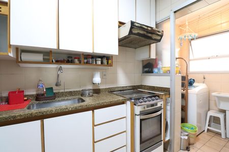 Apartamento à venda com 54m², 2 quartos e 1 vagaCozinha