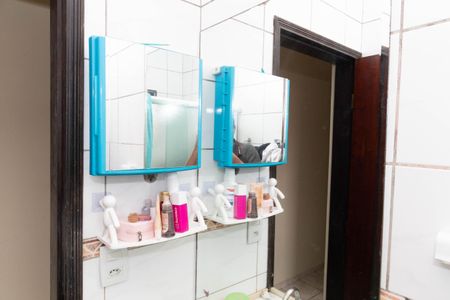 Casa à venda com 150m², 3 quartos e 2 vagasBanheiro Social