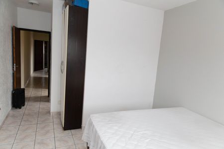 Casa à venda com 150m², 3 quartos e 2 vagasSuíte